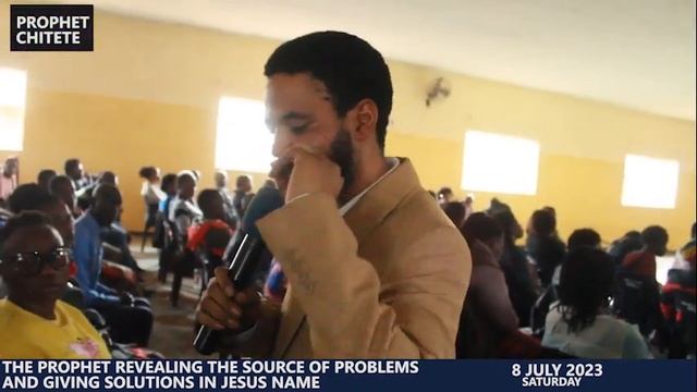 The Prophet revealing the root cause of this man's problems and giving solution in Jesus name смотреть онлайн
