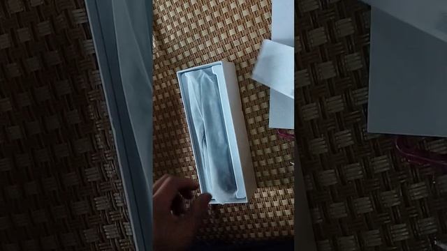 Mở hộp đèn pin Nextool 12 in 1 NE20161 của Xiaomi смотреть онлайн