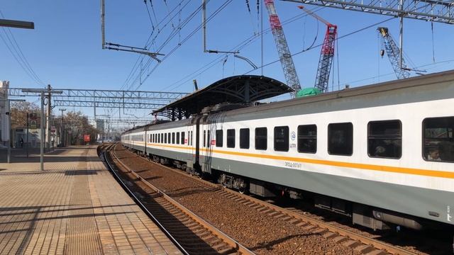 ЭП2Д-0076 и ЭП2Д-0089 ЦППК Перекраска Наше Подмосковье На станции Кунцевская смотреть онлайн