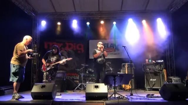 Sailing Ships - cover Mr.Pig (CZ) смотреть онлайн