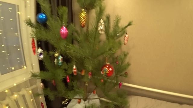 НОВОГОДНЯЯ ЁЛКА КАК В ДЕТСТВЕ. РЕДКИЕ СОВЕТСКИЕ ЁЛОЧНЫЕ ИГРУШКИ. смотреть онлайн