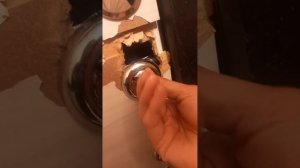 #ночной замок сломался## заклинило замок## евродверь##щеколда заклинило##