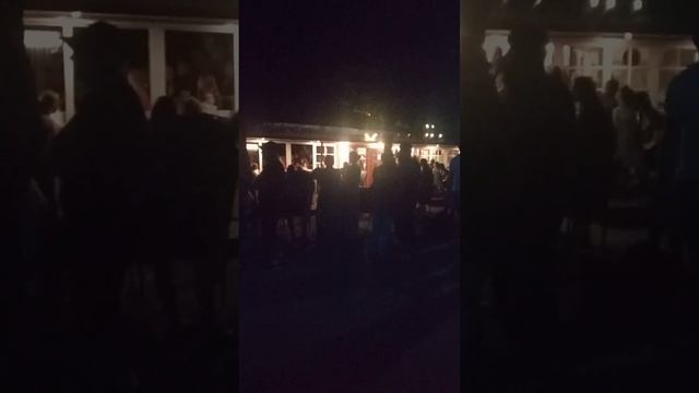 концерт памяти Цоя в вецаки закрой за мной дверь я ухожу песня смотреть онлайн