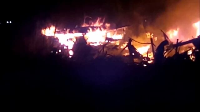 пожар на углу горького и седельникова города ЗИМА смотреть онлайн