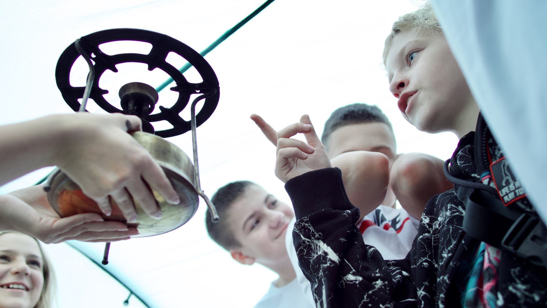 Мы - туристы смотреть онлайн