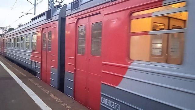 эд2т 0044 уезжает со станции Клязьма смотреть онлайн