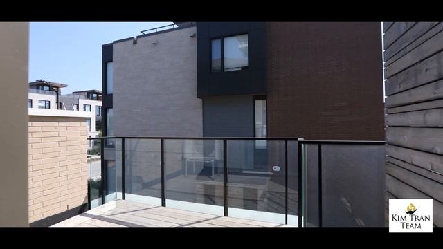 SOLD - 525 De Mazenod Avenue смотреть онлайн
