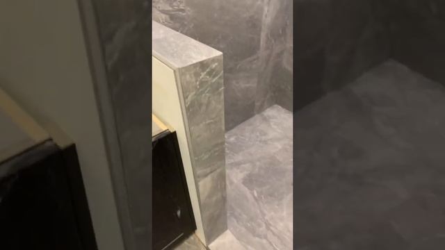 Grey with White Veining Custom Shower смотреть онлайн