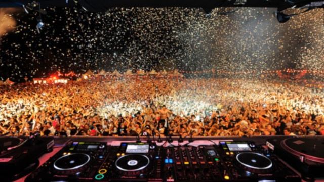DJ Keenan (ElectroHouse club Mix) Juli 2012 part 1 смотреть онлайн