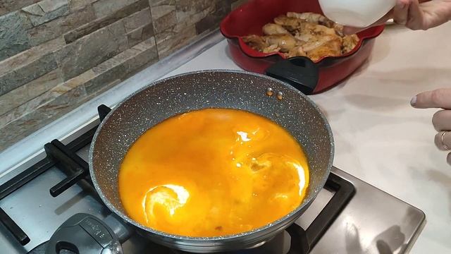 КУРИЦА с ВКУСНЕЙШИМ СОУСОМ (Мой любимый рецепт) смотреть онлайн