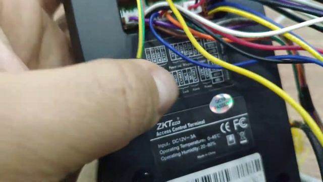 ZKTeco F18 установка биометрического ридера FR1200