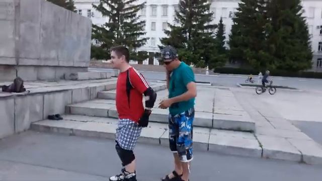 Слепой парень катается на роликах смотреть онлайн