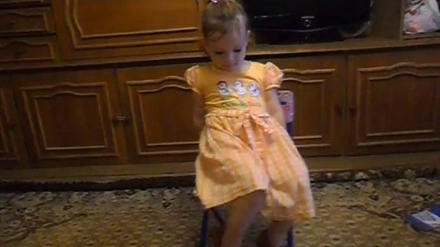 Дочь прикольно стишок рассказывает смотреть онлайн