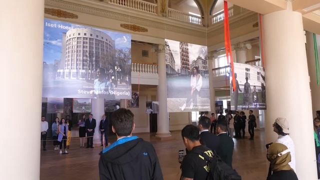 Открытие фотовыставки «Я люблю свою Родину! Я люблю Россию! Я люблю Екатеринбург! Я люблю УрФУ!» смотреть онлайн