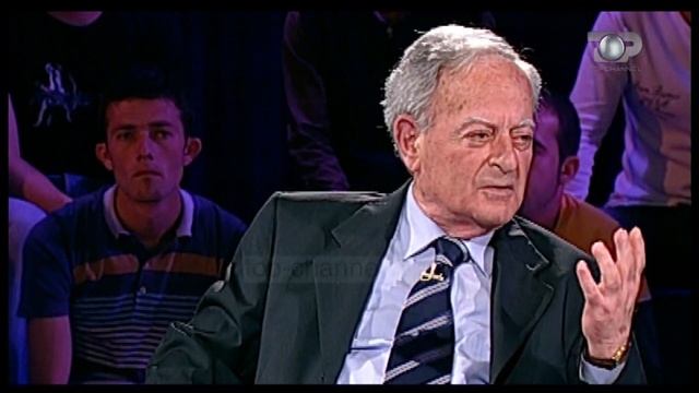 Nostalgji: Sabri Godo- Si u bëra Partizan në moshën 15 vjeçare dhe besimi në komunizëm смотреть онлайн