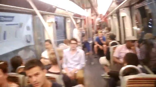 Поехавшие Парижское метро смотреть онлайн