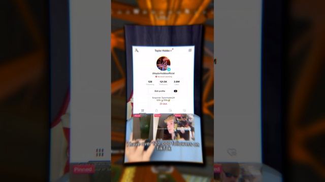 Apex Glitch Youtuber TaylorHobbs EXPOSED SCAMMING people... смотреть онлайн