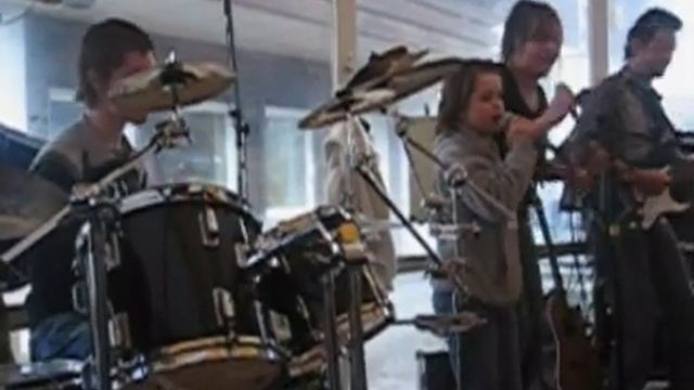 Steve and Lola gast performance in Lutago Italie смотреть онлайн