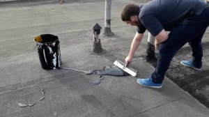 Ремонт крыши гаража жидкой резиной