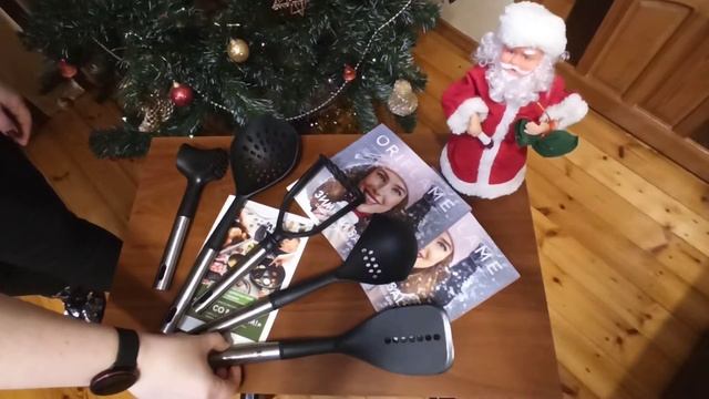 Набор кухонных принадлежностей по акции "ЖИВИ СО ВКУСОМ" смотреть онлайн