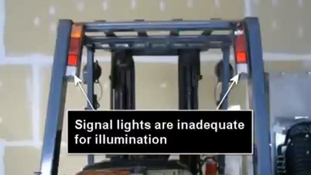 Forklift Tips Over, Crushing Operator смотреть онлайн