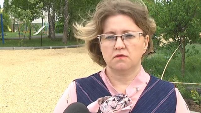 СОВРЕМЕННЫЕ ДВОРЫ смотреть онлайн