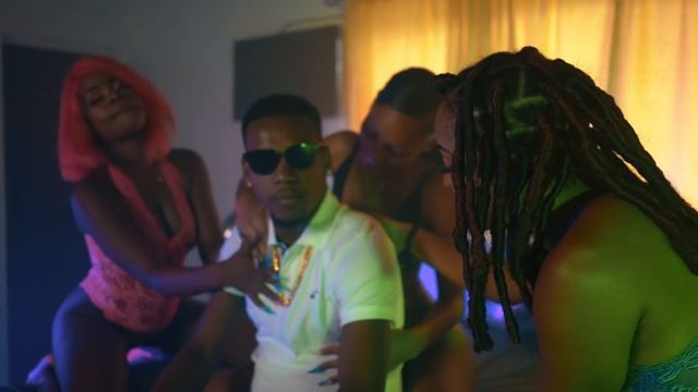 Jayflow Fullcharge - Eva Fresh (Official Music Video) смотреть онлайн