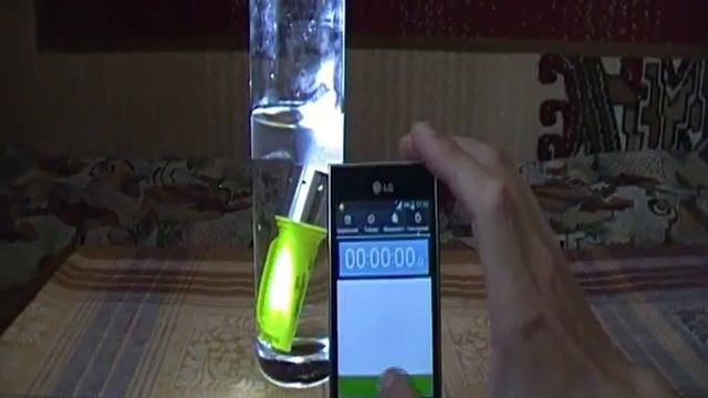 Фонарь водонепроницаемый для дайвинга.Тест./Waterproof flashlight for diving.Test. смотреть онлайн