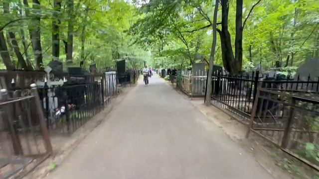 Где похоронен Виктор Сергеевич Попов, хормейстер и основатель Большого детского хора (БДХ ЦТ И ВР) смотреть онлайн