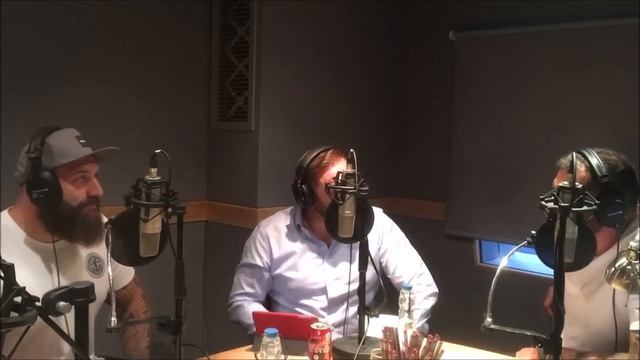 Joe Marler and Jim Hamilton discuss their "not getting on" beef. смотреть онлайн