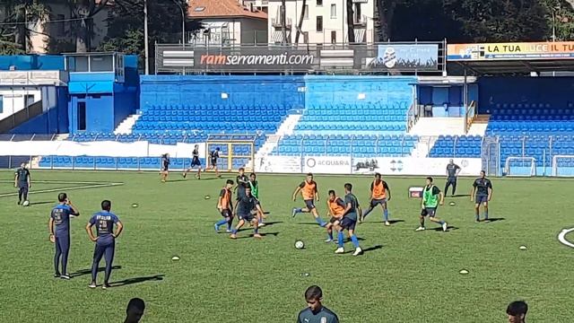 Marconi in Nazionale Under 17: Italia-Svizzera, riscaldamento смотреть онлайн