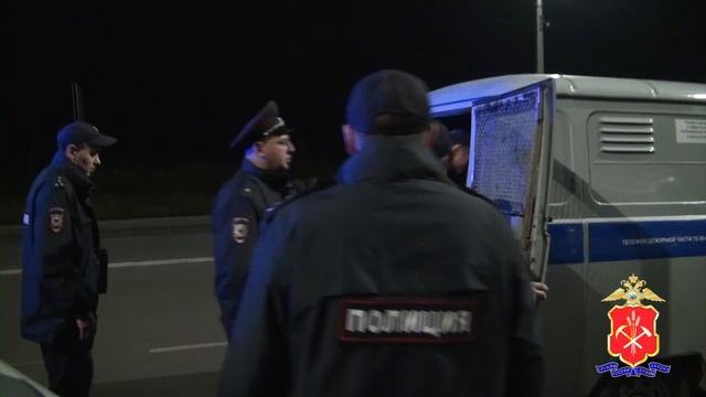 В Новокузнецке полицейские провели профилактический рейд по ночным клубам смотреть онлайн