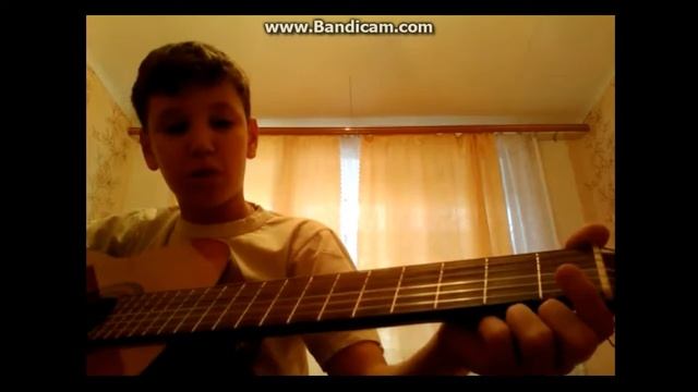 Как играть 2 песни из кухни(на гитаре) смотреть онлайн