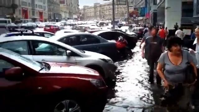 Flood In Moscow, 13.07.2012 смотреть онлайн