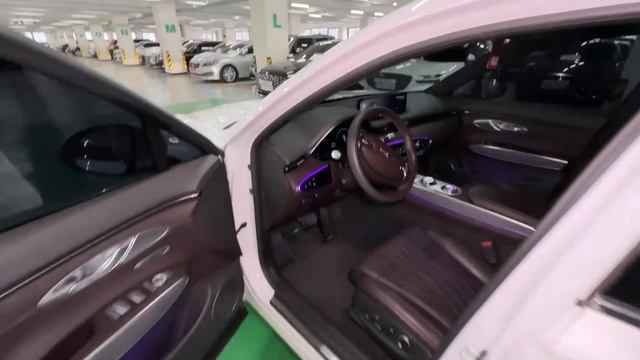 Genesis GV70 осмотр в Корее
