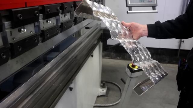 Production movie Almeco in Sweden -- Film från produktionen på Almeco AB. смотреть онлайн