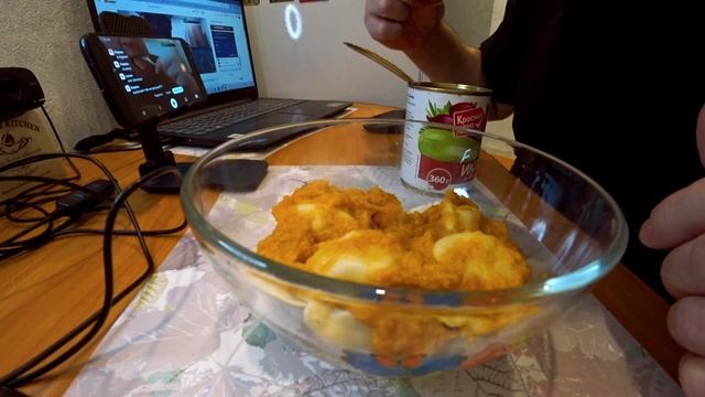 Пельмени с кабачковой икрой #влог #еда #пельмени смотреть онлайн