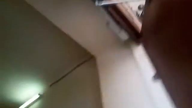 Взламываю подъезды смотреть онлайн