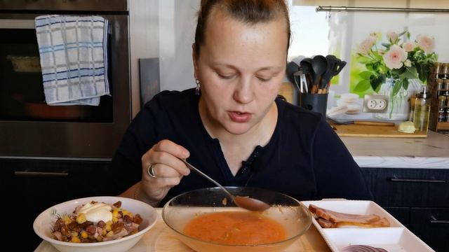 Mukbang Борщ, салат быстрый