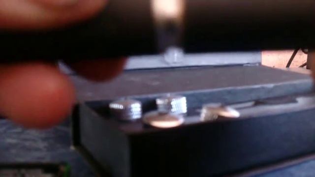 Лазерная указка больёт на 100 метров и больше смотреть онлайн