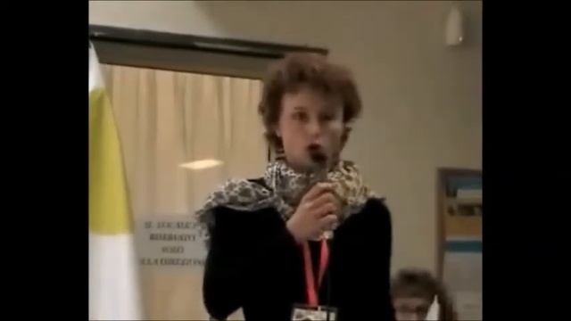 Beatrice Luzzi introduce l'incontro con i candidati alla Presidenza II Municipio смотреть онлайн