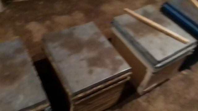 Итоги зимовки пчёл .Выставка пчёл из зимовника. А ставить ульи на что. смотреть онлайн