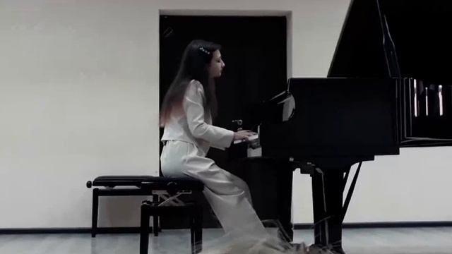 Елистратова Валерия, 15 лет. П. И. Чайковсий "Июнь.Баркарола из цикла "Времена года" смотреть онлайн