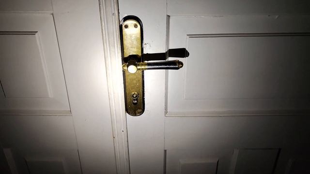 Review flashlight Fenix E-STAR - emergency power! смотреть онлайн