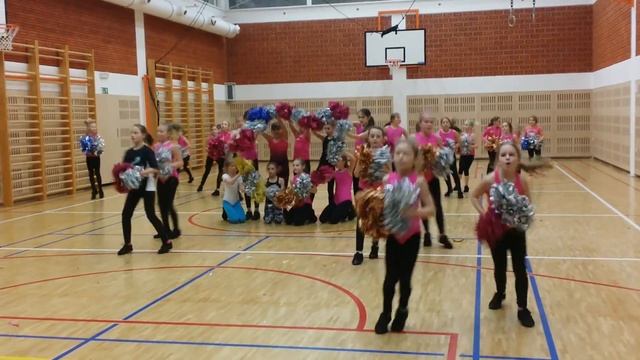 28. ledna 2017 смотреть онлайн