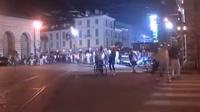 L'Enrico Toti emerge a Milano смотреть онлайн