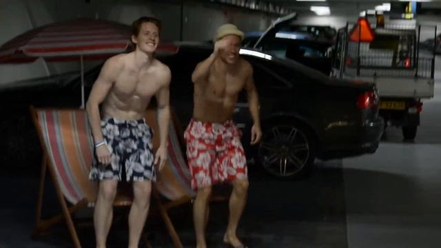 Copenhagen Airport surprises parking contest winner, Gustav смотреть онлайн