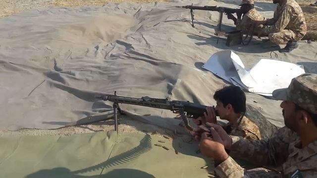 Pak Army - Light Machine Gun (LMG) MG1A3 Rapid fire смотреть онлайн