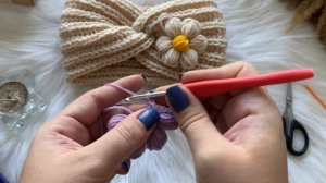 Объемные ромашки крючком, оформление кардиганов