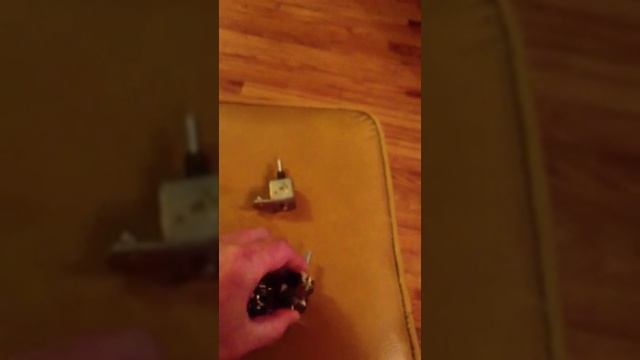 VW bus safari window wiper pivot смотреть онлайн